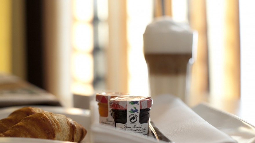 the day gets off to a good start the day gets off to a good start